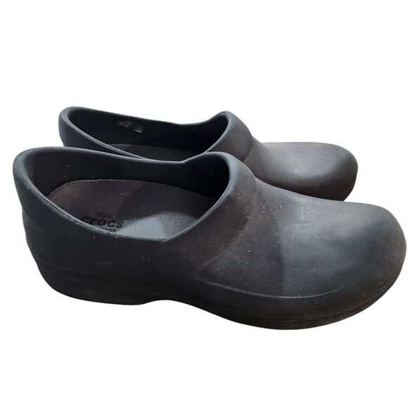 Crocs Dual Comort Clogs Wmns SZ 8 Workwear Comfort Slip Resistant Nurse Everyday - Picture 1 of 5